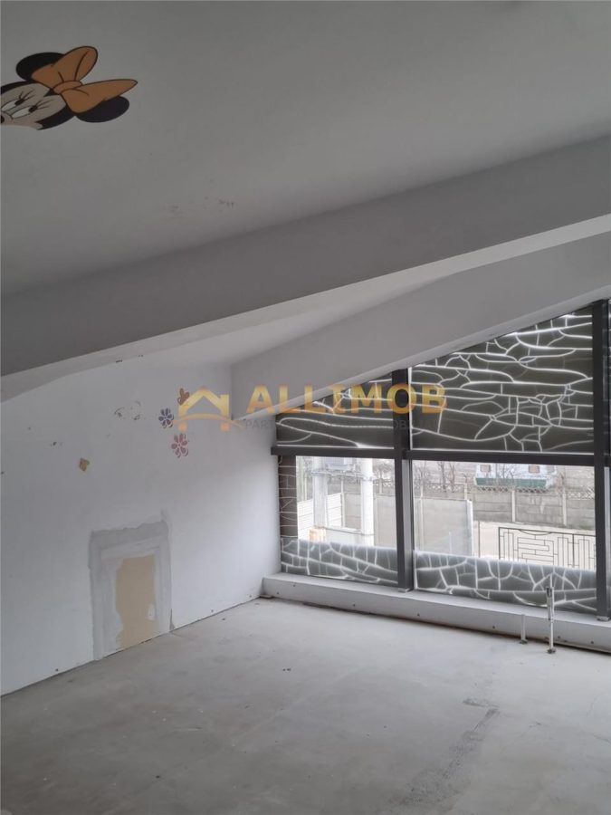 Hala de vânzare în Ploiesti â€“ Zona Bariera Bucuresti - foto 3