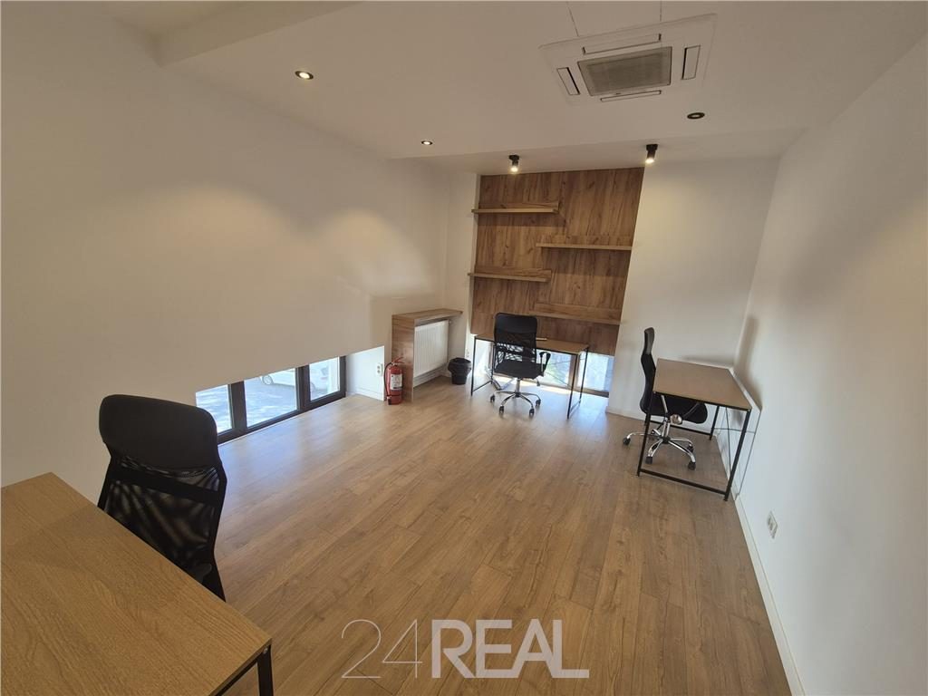 Birou in spatiu coworking la 3 minute de Piata Victoriei - foto 4