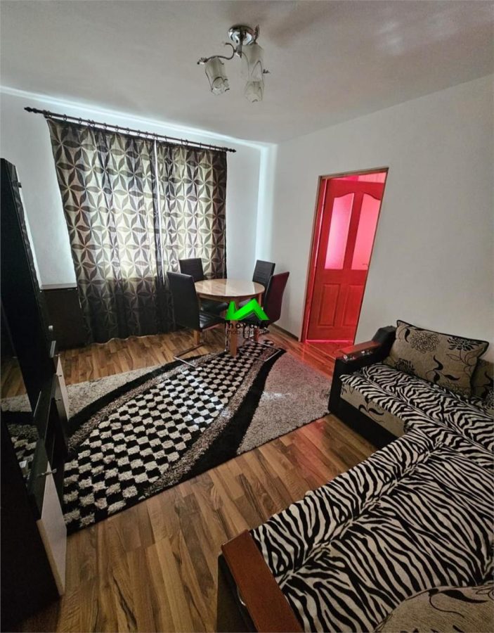 Apartament 3 camere de vanzare Sibiu Zona Tiglari - 