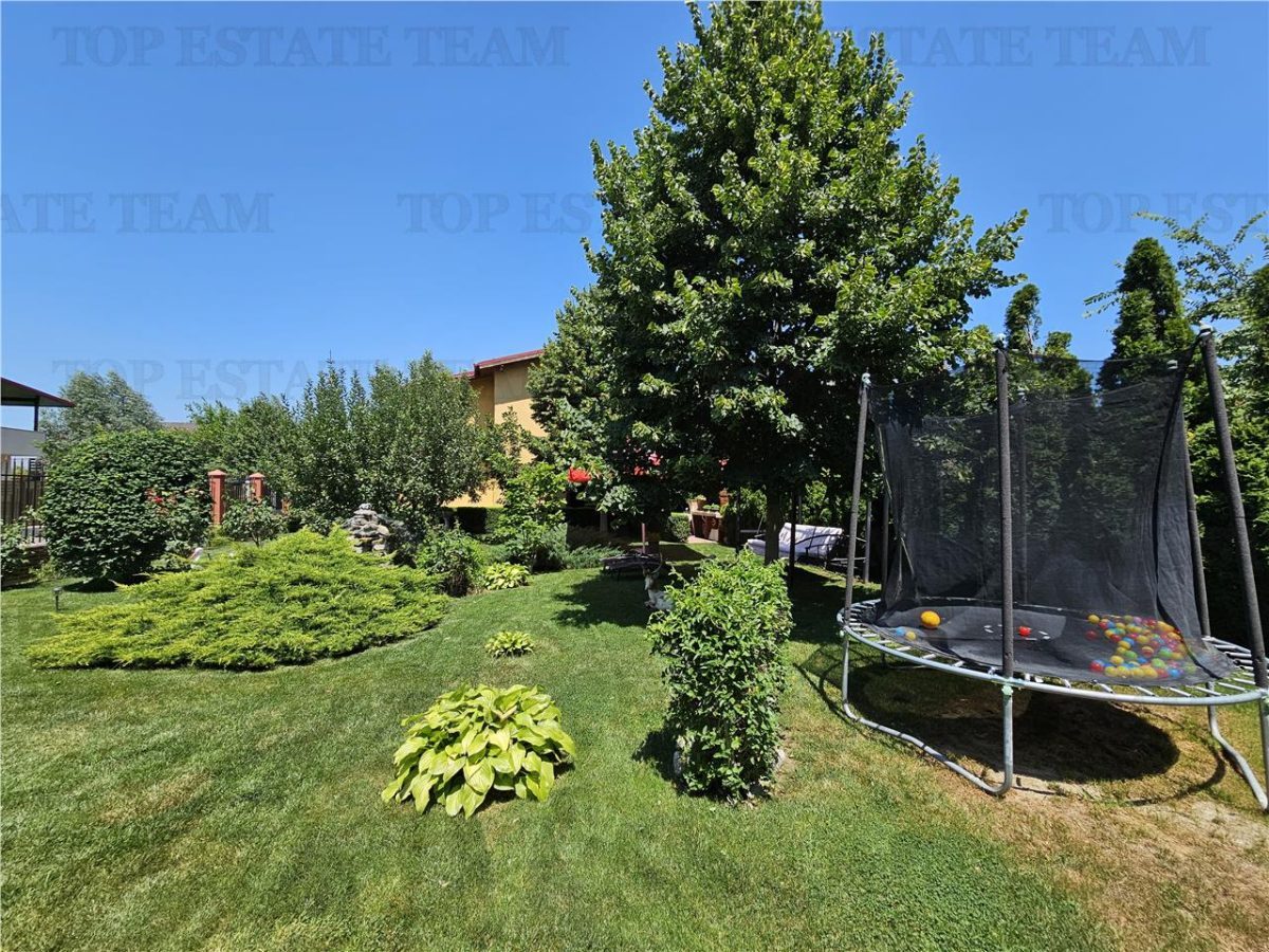 Vila lux 5 camere cu gradina superba centru Domnesti - foto 13