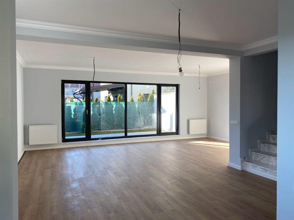 VANZARE Vila DUPLEX 5 camere  325 mp teren Otopeni acces privat COMISION 0 - Otopeni