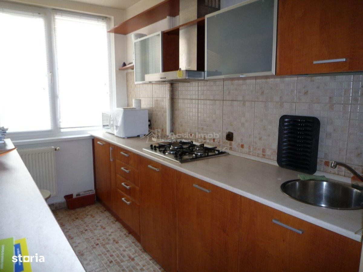 metrou Universitate - 2 camere - centrala bloc - foto 6