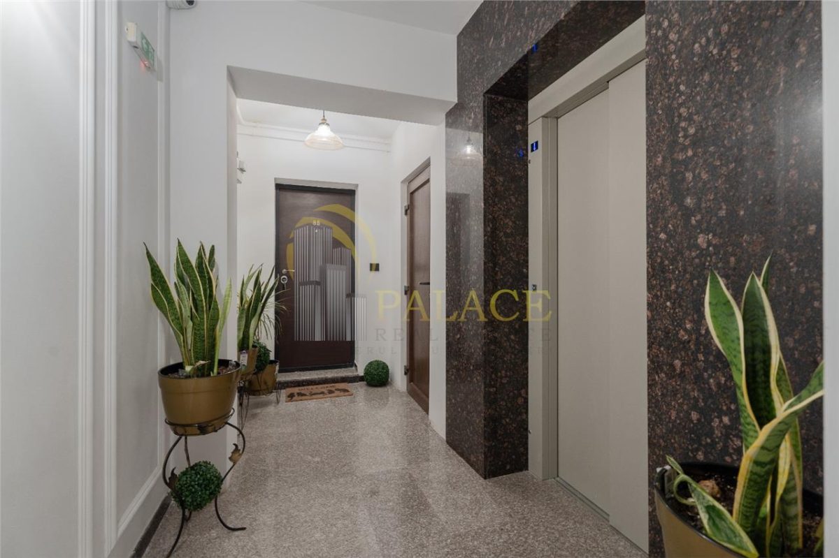 PENTHOUSE PREMIUM DE INCHIRIAT - foto 25