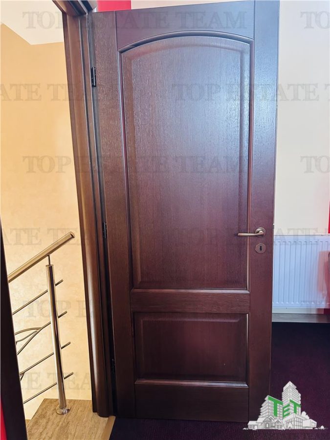 Vila superba 360 mp construiti, 524 mp curte, 6 camere, P+1+M ROSU - foto 17