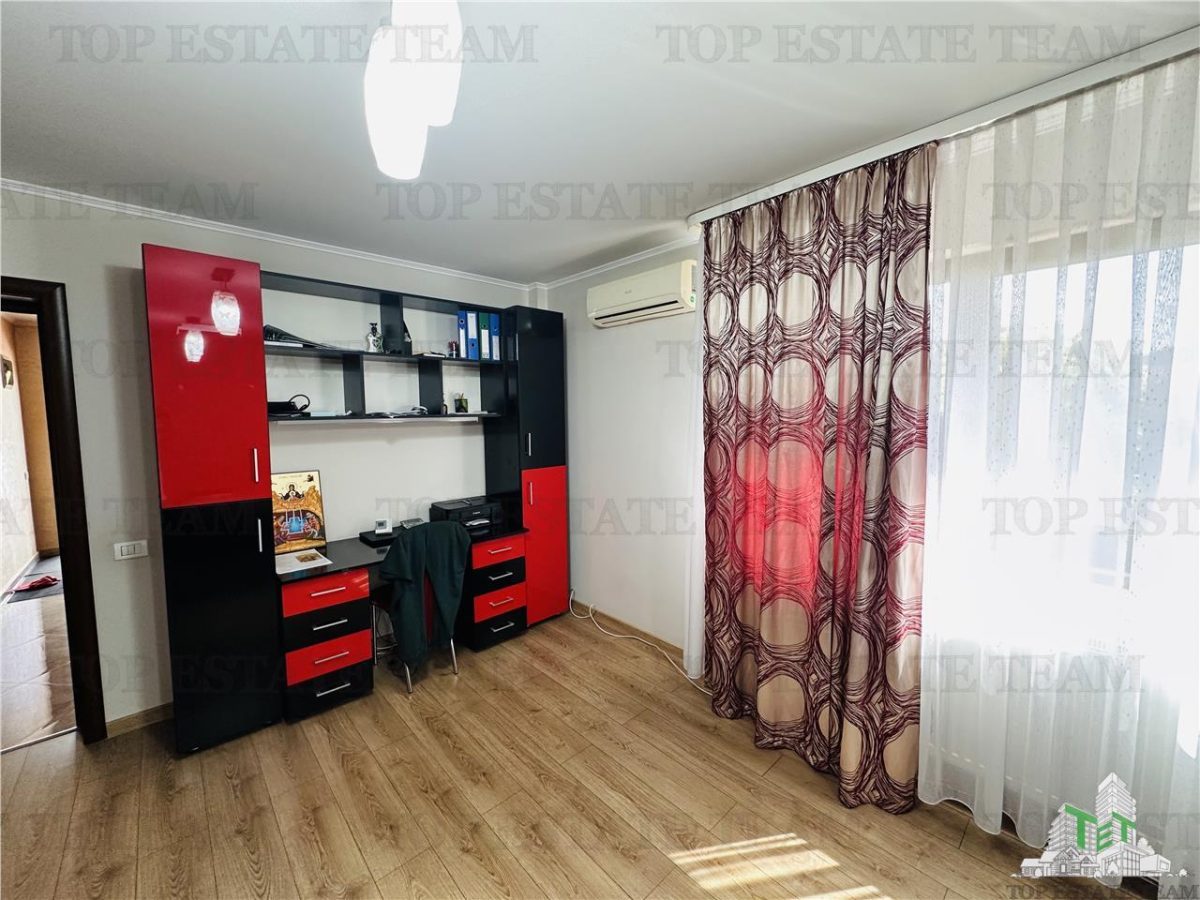 Vila superba 360 mp construiti, 524 mp curte, 6 camere, P+1+M ROSU - foto 5