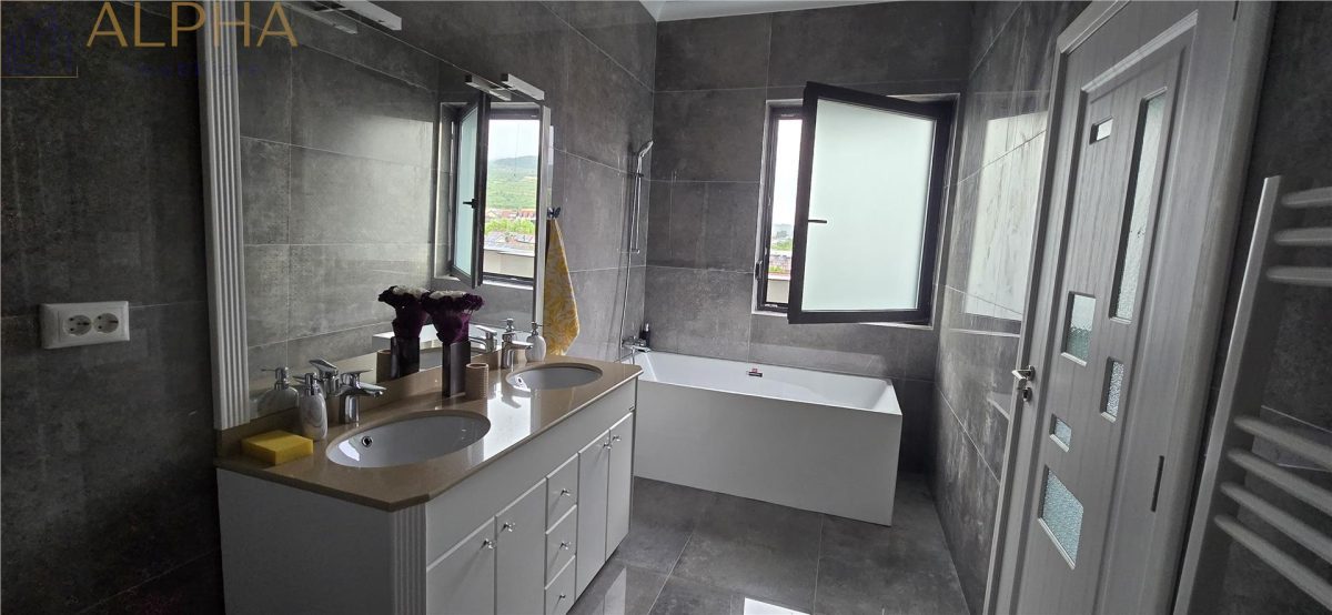 De inchiriat Penthouse de lux - foto 8