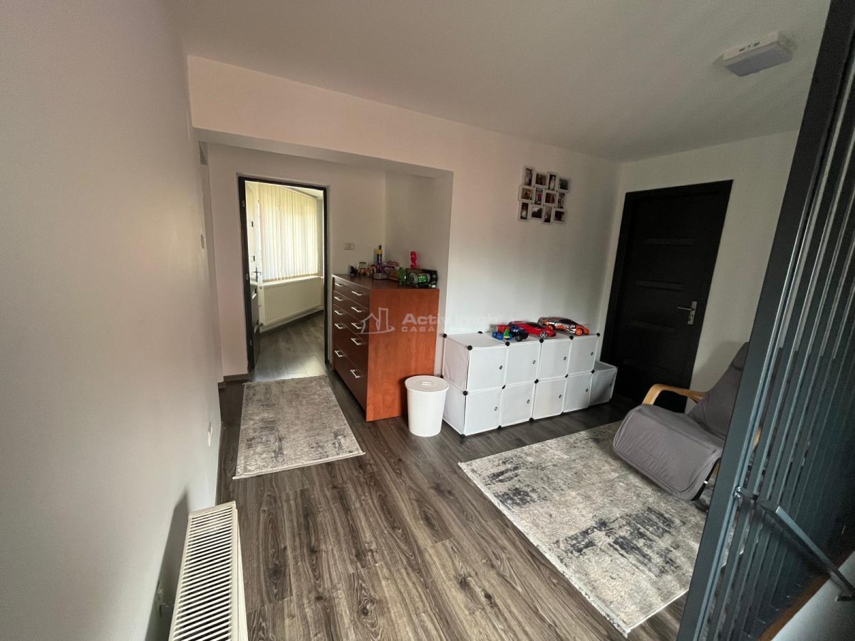 Caransebes, Casa la Cheie P+E+M, Zona ACR - foto 18