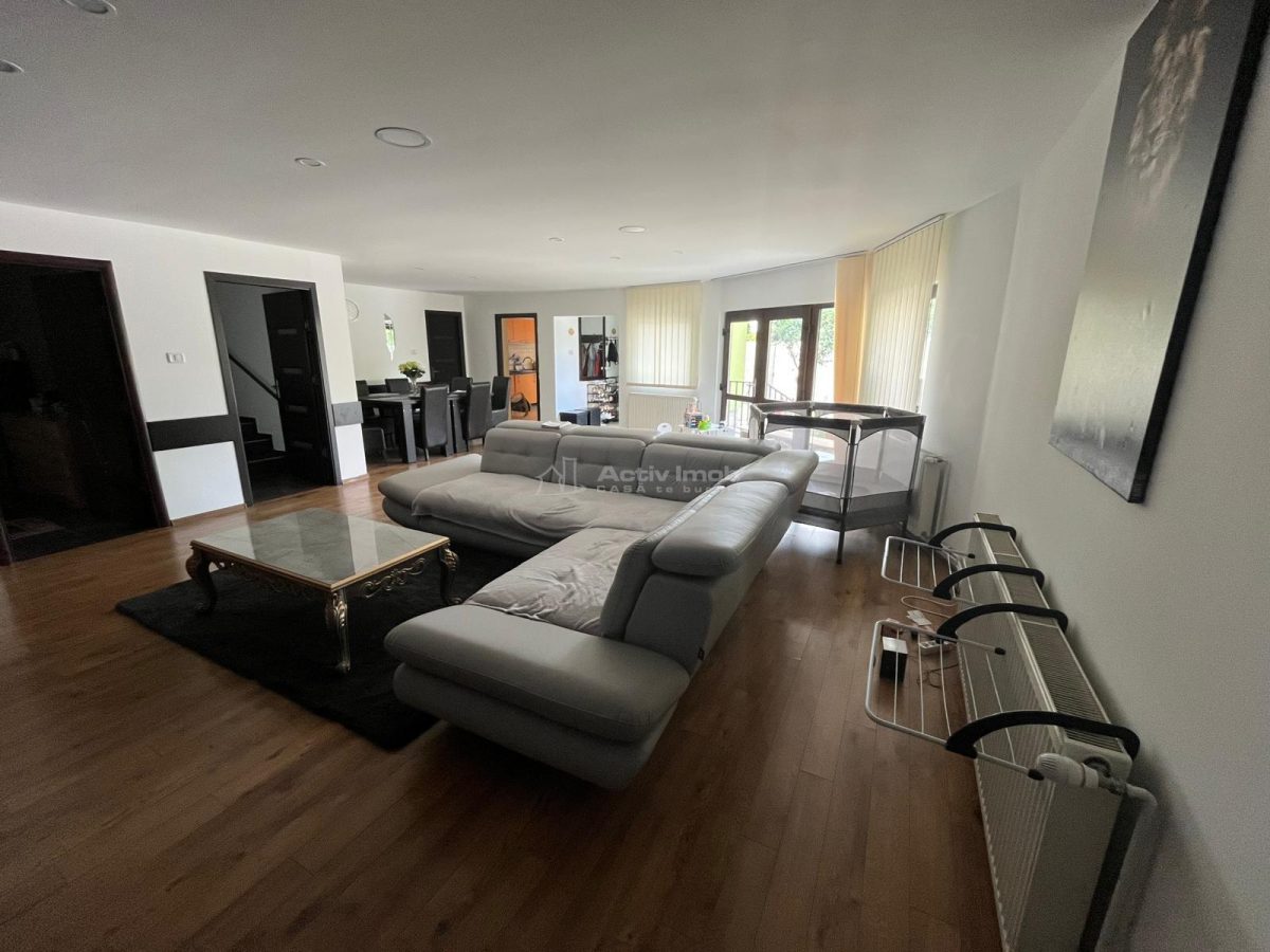 Caransebes, Casa la Cheie P+E+M, Zona ACR - foto 4