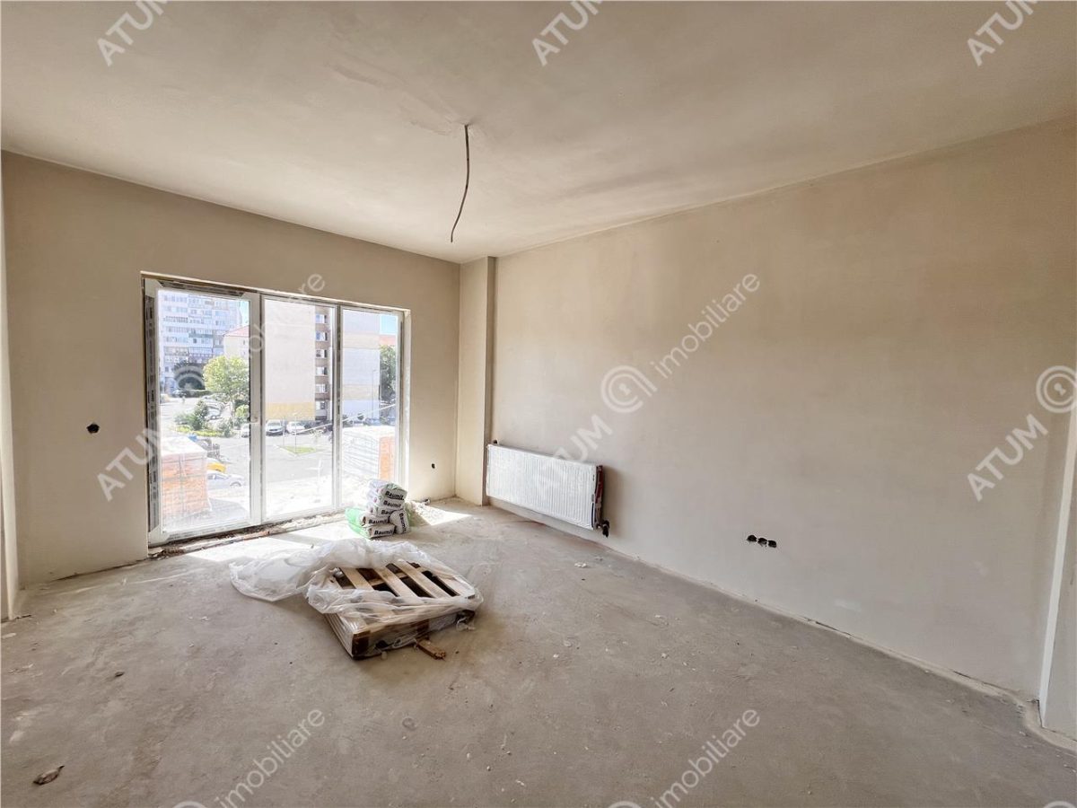 Apartament cu 3 camere decomandate si 2 balcoane in Sibiu - 