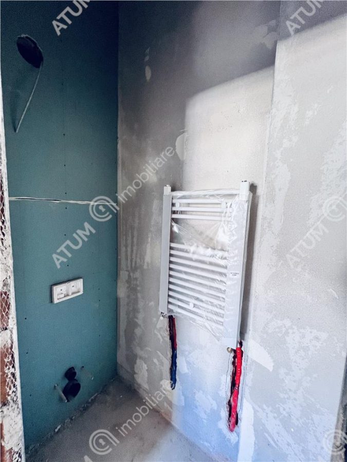 Apartament cu 3 camere decomandate si 2 balcoane in Sibiu - foto 6