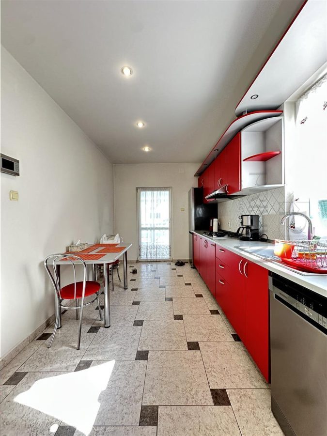 GIROCULUI - Casa individuala - Piscina incalzita si sauna - Garaj - Teren 657mp - foto 4