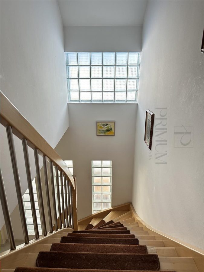 GIROCULUI - Casa individuala - Piscina incalzita si sauna - Garaj - Teren 657mp - foto 7