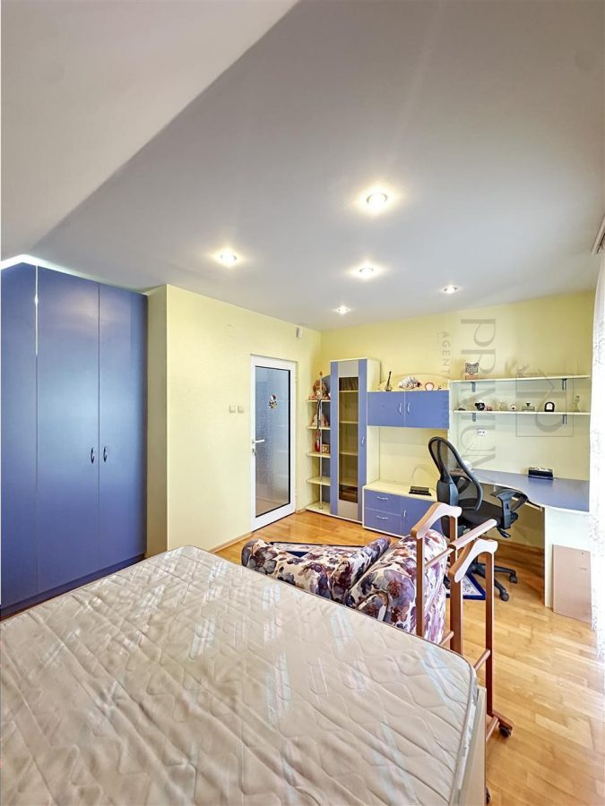 GIROCULUI - Casa individuala - Piscina incalzita si sauna - Garaj - Teren 657mp - foto 10