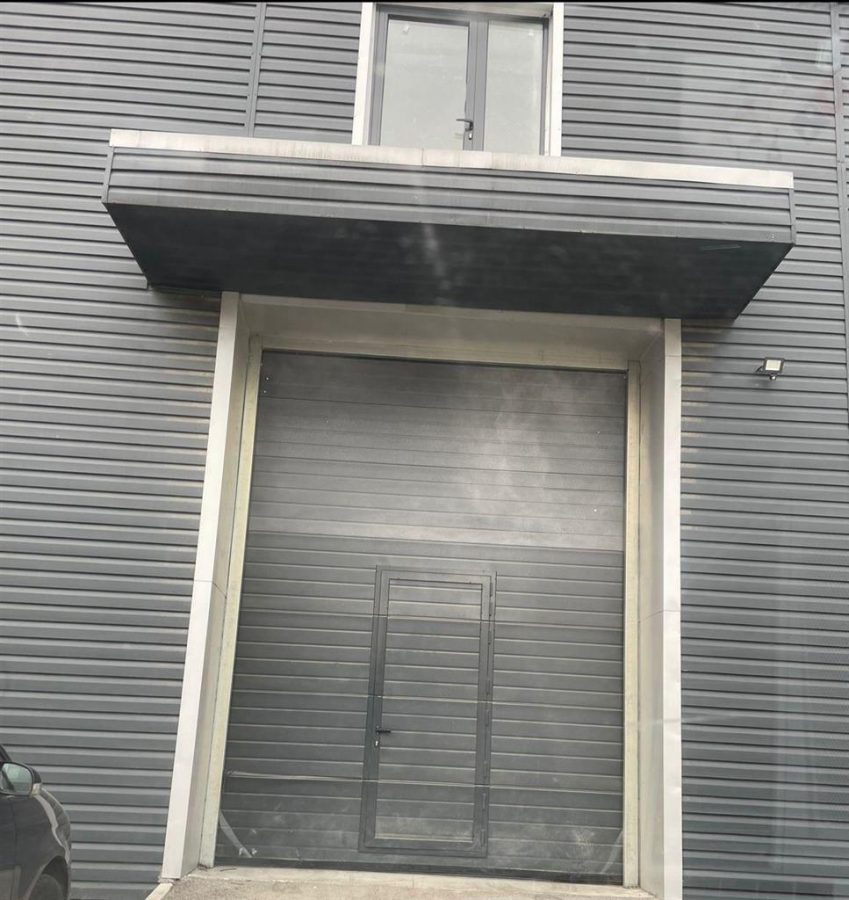 De vanzare o hala industriala conform descrierii - Jilava