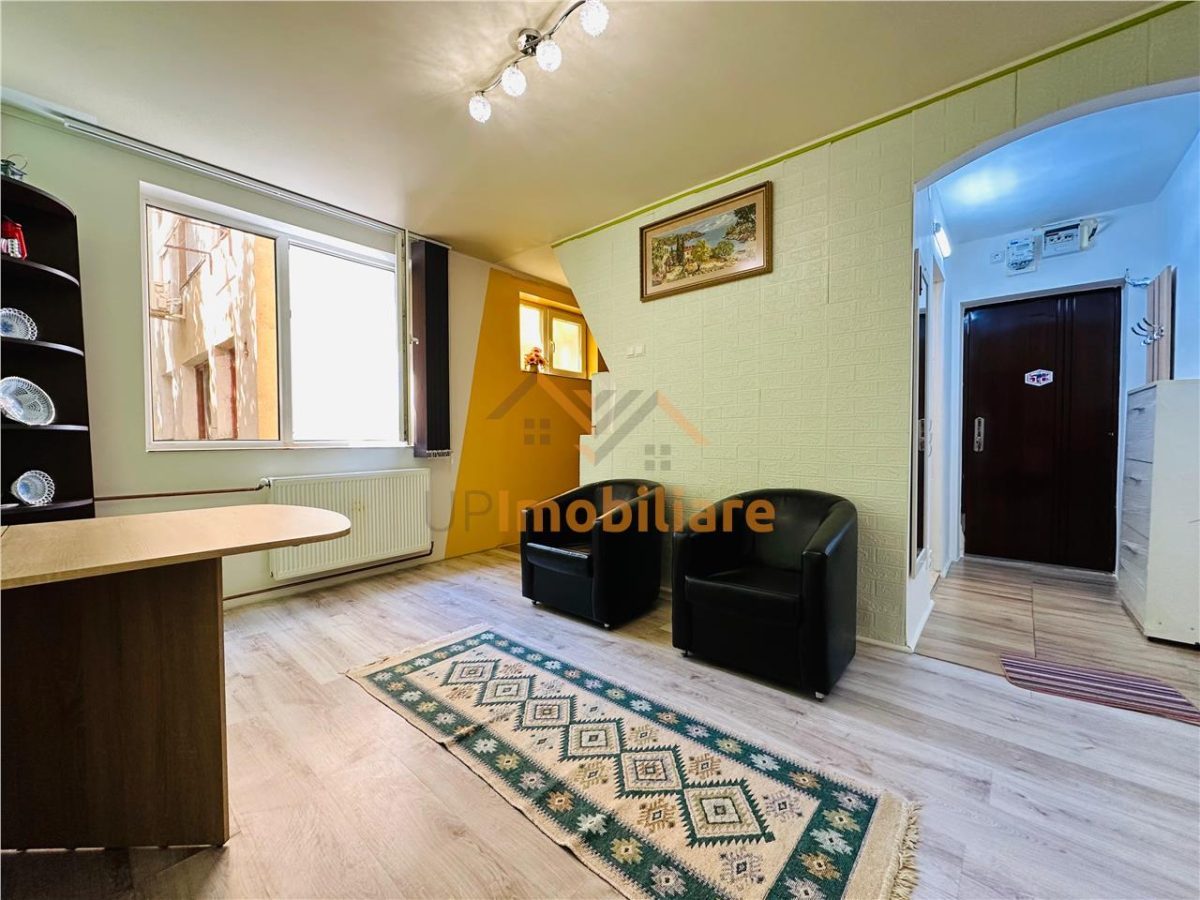 GARSONIERA, ETAJUL 1, ZONA ROGERIUS, ALEEA ROGERIUS - 