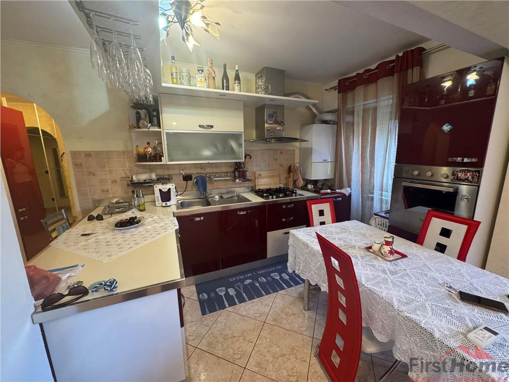 Ap 3 cam, etaj 1, parcare, Ultracentral - Piata Unirii, comision 0 % - foto 1