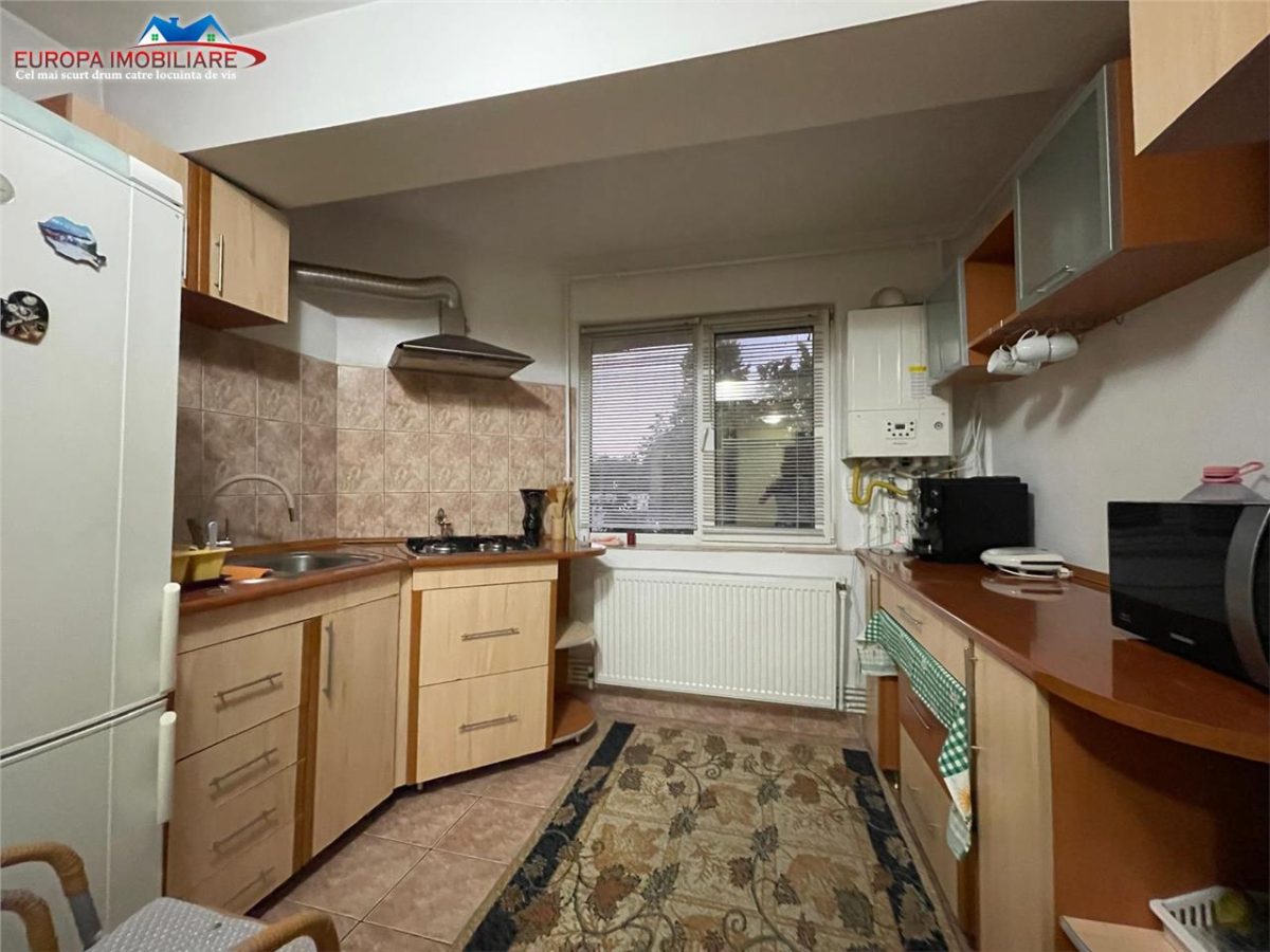 Apartament 2 camere de vanzare zona 1848 Tulcea - foto 7