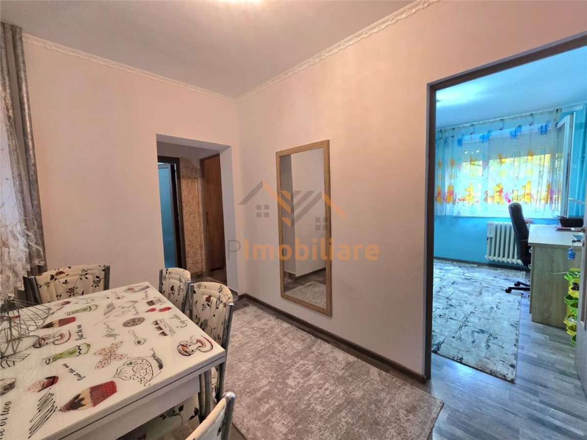APARTAMENT 4 CAMERE | DECOMANDAT | ETAJ 2 | ROGERIUS | ORADEA - foto 11