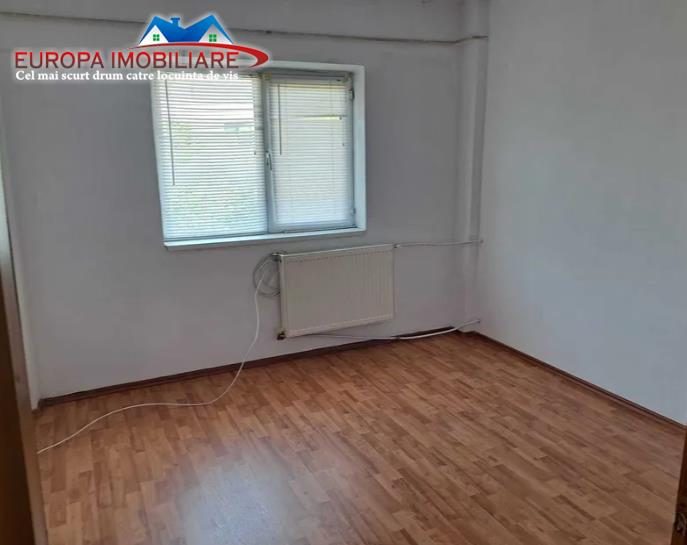 Apartament 2 camere de vanzare zona centrala Tulcea - 