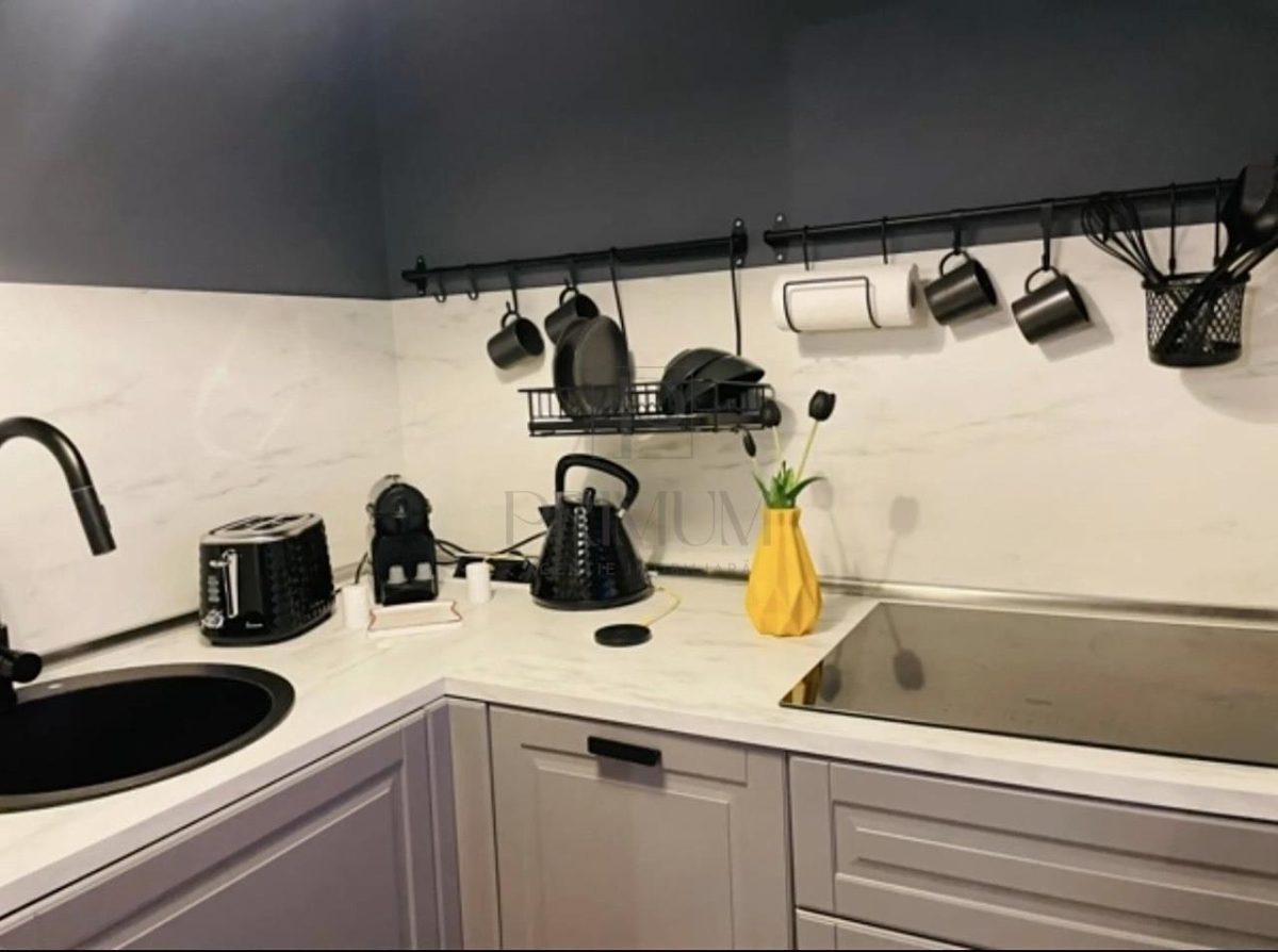 COMPLEX STUNDENTESC - 2 Camere - Renovat - Termoizolat - foto 3