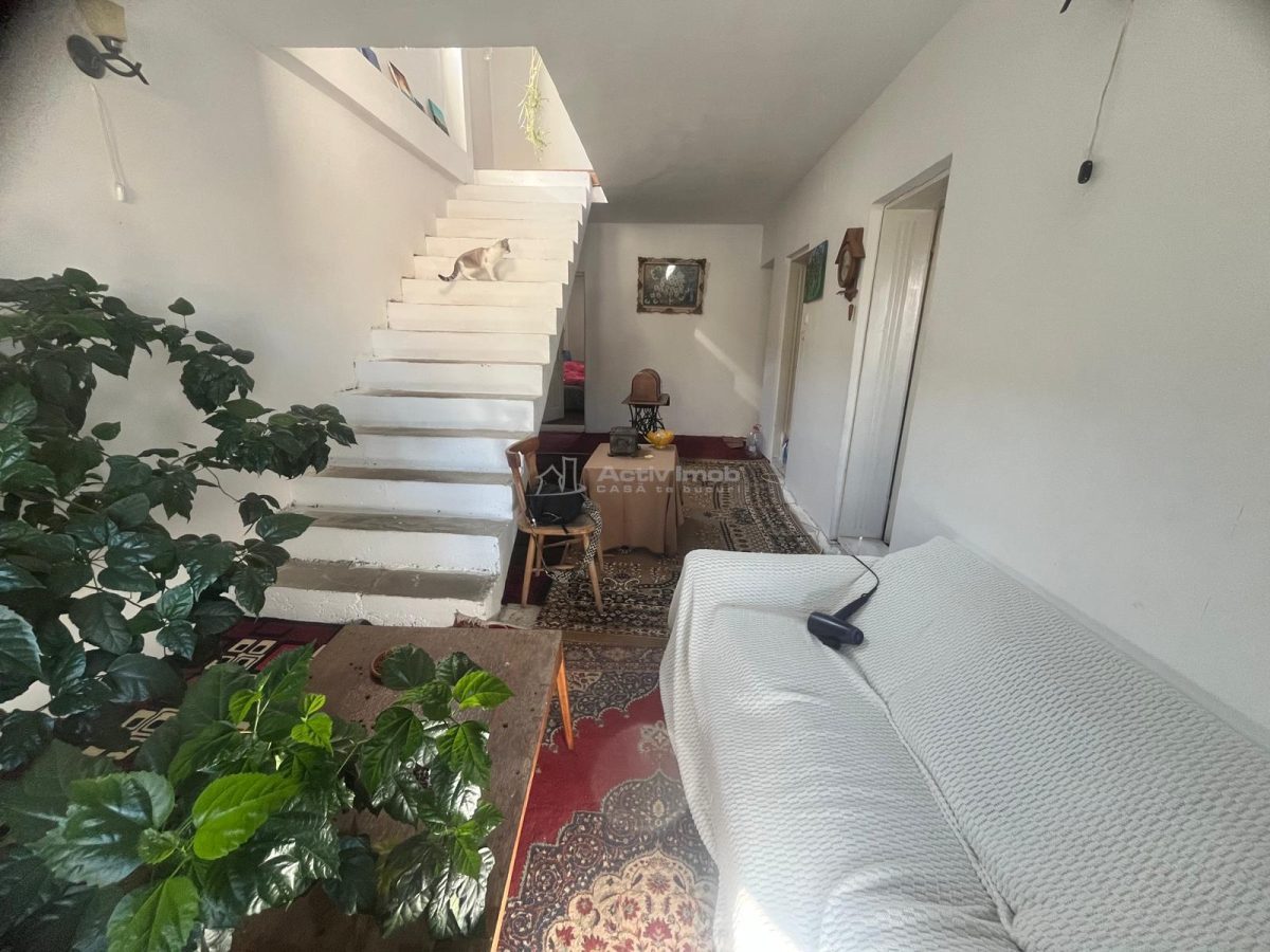 Caransebes, Casa P+1+2+M, Zona ACR - foto 16