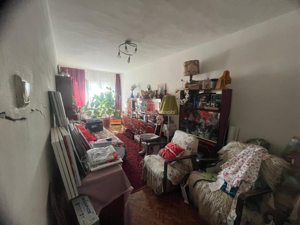 Caransebes, Casa P+1+2+M, Zona ACR - foto 17