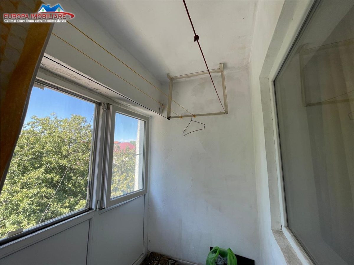 Apartament 2 camere de vanzare zona centrala Tulcea - foto 5