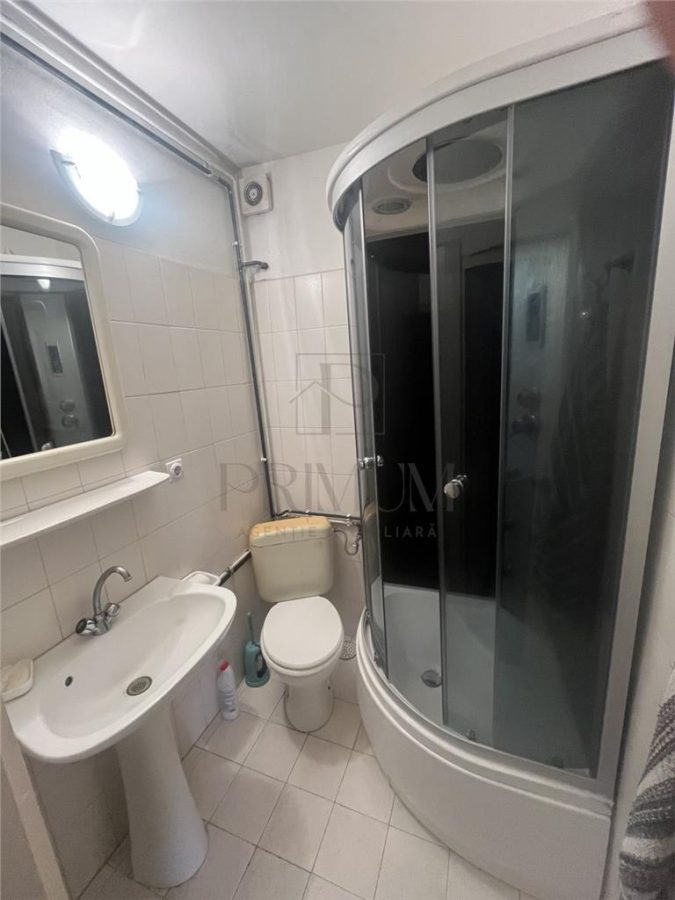 LIPOVEI - Vila INDIVIDUALA - P+2 - 8 cam - 4 bai - curte -GRADINA - PIVNITA -toate utilitatile- - foto 11