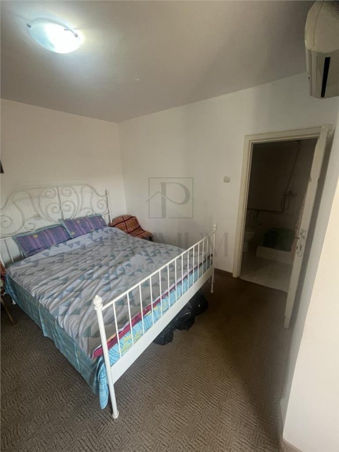 LIPOVEI - Vila INDIVIDUALA - P+2 - 8 cam - 4 bai - curte -GRADINA - PIVNITA -toate utilitatile- - foto 3