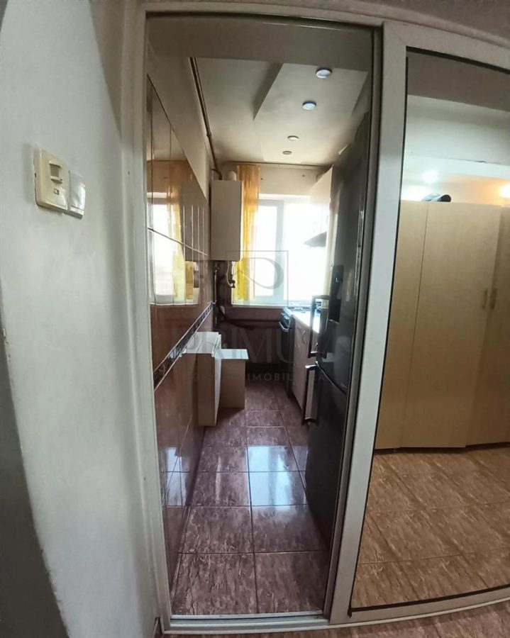 DACIA - 4 cam - clima - centrala proprie - boxa in CF - ETAJ 2 - foto 5