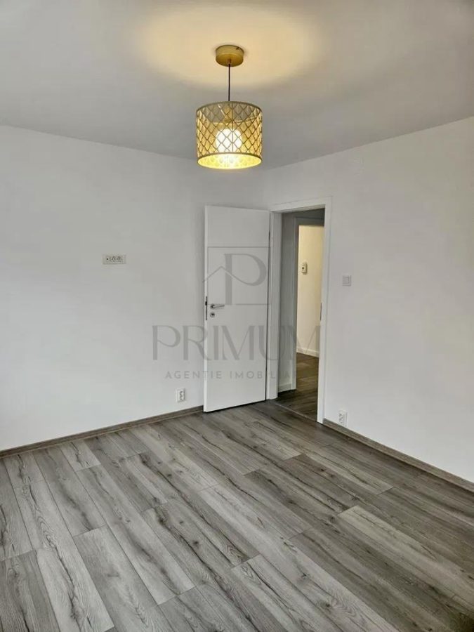 DOROBANTILOR - 2 Camere - Parter inalt - Decomandat - foto 4