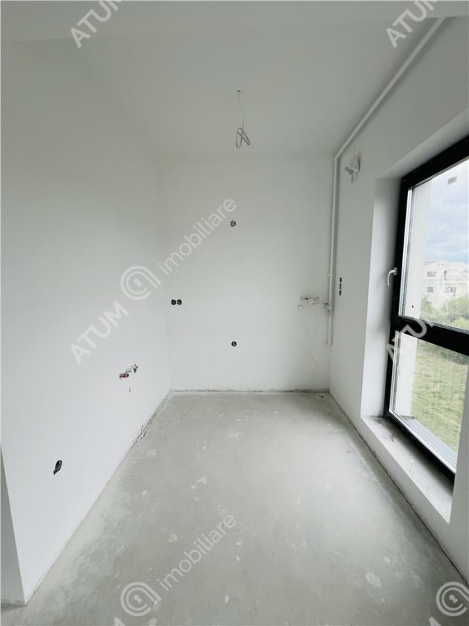 Apartament cu 2 camere si loc de parcare etaj 2 zona Unimat Selimbar - foto 5