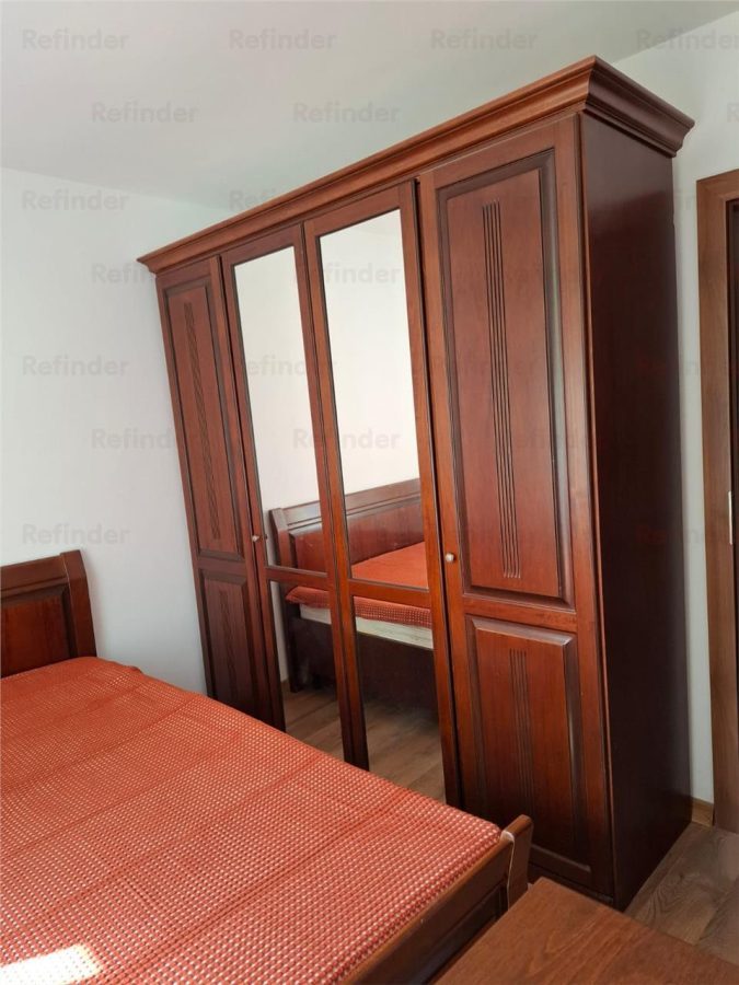 inchiriere apartament 3 camere superb | metrou 1 Decembrie | etaj 1/4 | renovat complet | mobilat si utilat | totul nou |  loc de parcare | - foto 6