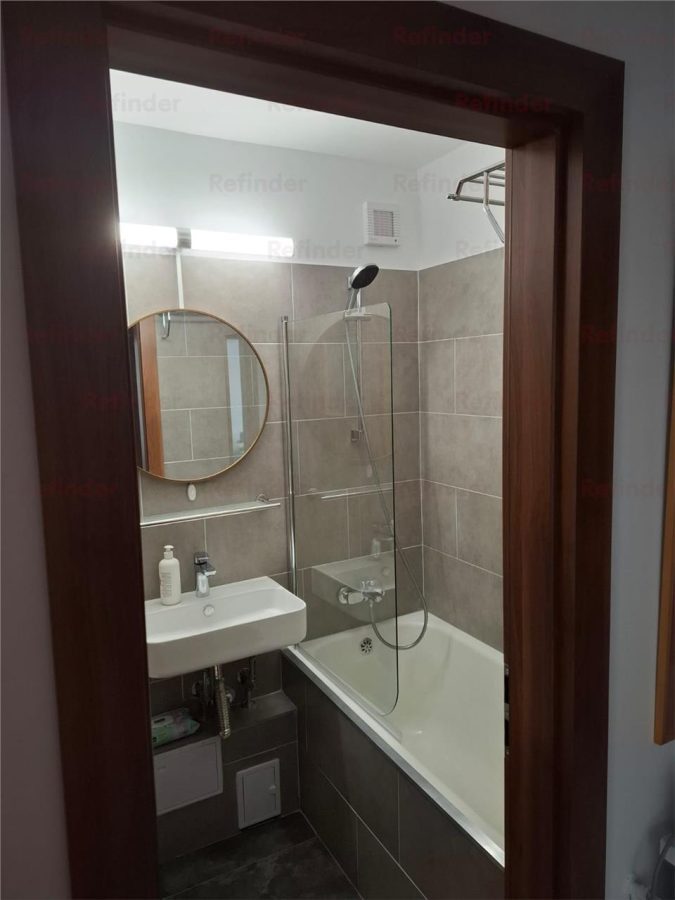 inchiriere apartament 3 camere superb | metrou 1 Decembrie | etaj 1/4 | renovat complet | mobilat si utilat | totul nou |  loc de parcare | - foto 10