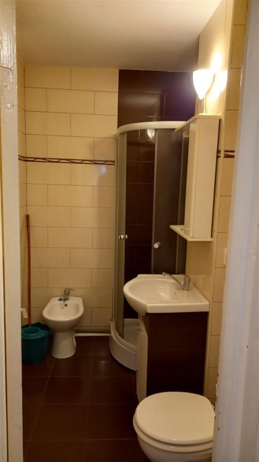 2 camere decomandate - 