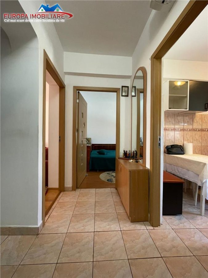 Apartament 2 camere de vanzare zona centrala Tulcea - foto 11