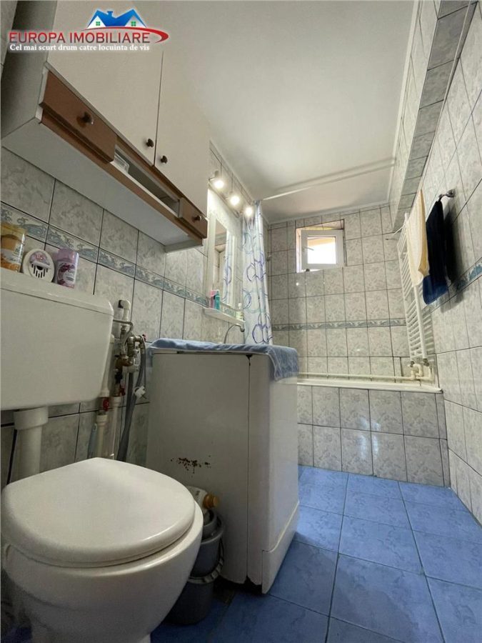 Apartament 2 camere de vanzare zona centrala Tulcea - foto 4