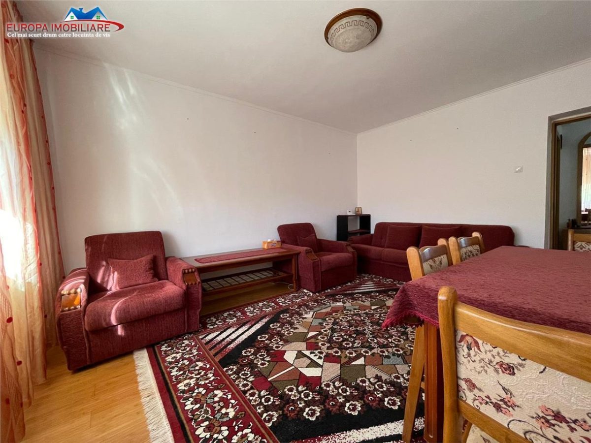 Apartament 2 camere de vanzare zona centrala Tulcea - foto 9