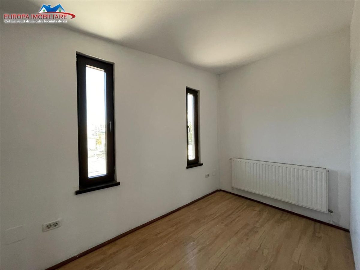 Spatiu de inchiriat  zona ultracentrala Tulcea - foto 19