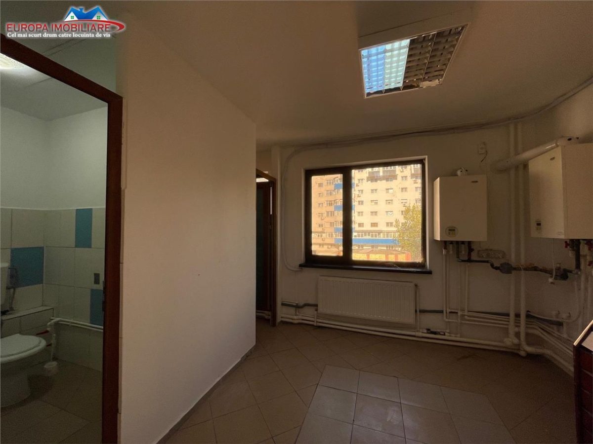 Spatiu de inchiriat  zona ultracentrala Tulcea - foto 24