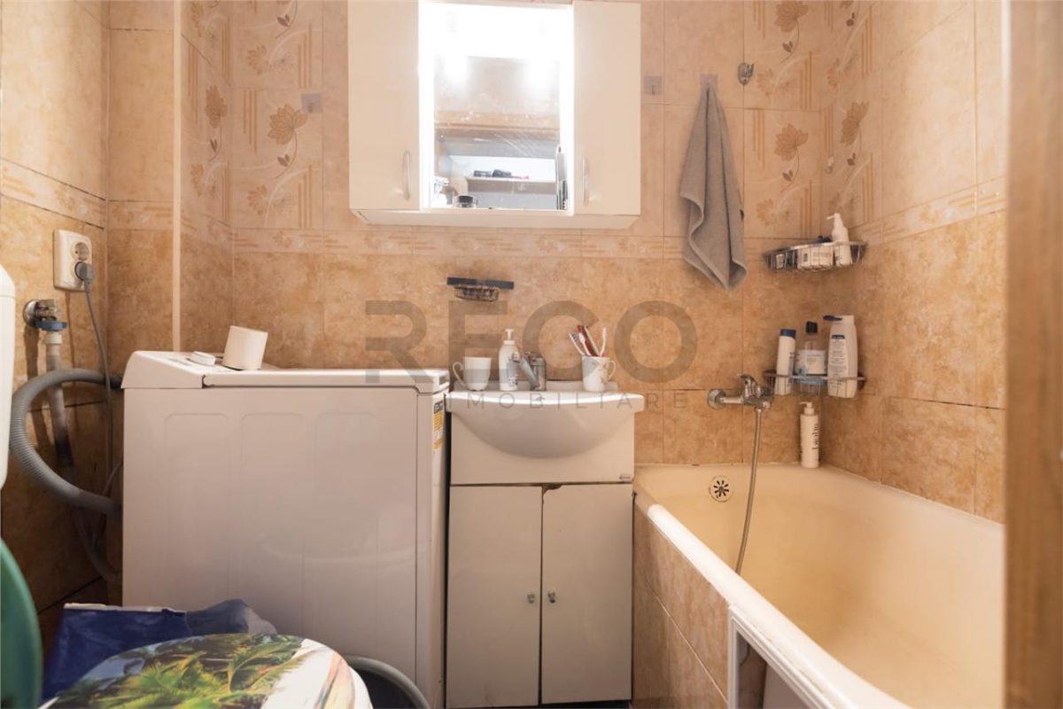 RECO Apartament cu 2 camere Rogerius . - foto 10