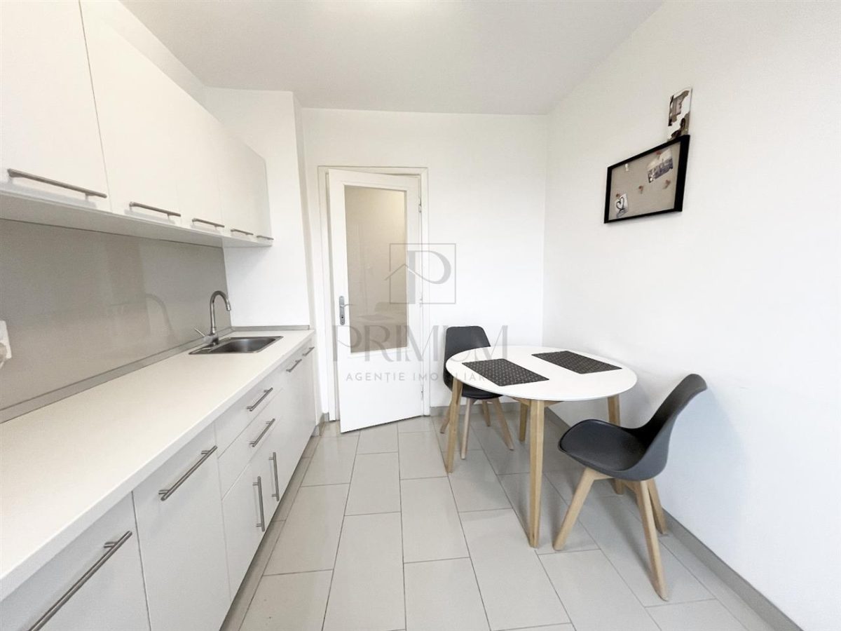 CENTRAL - 3 CAM - CENTRALA/A.C - 2 BALCOANE - BOXA - ANVELOPAT - ZONA DE INTERES - foto 3