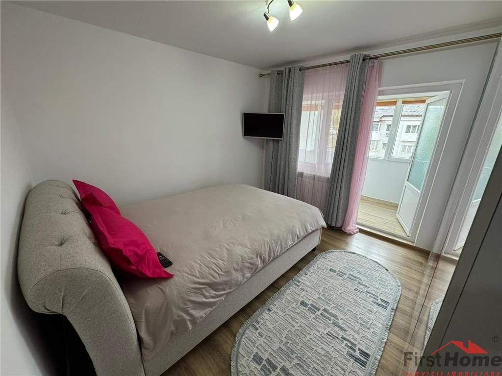 Ap 3 cam, 2 bai, parcare proprie, renovat, ultracentral - Piata Moldovei - foto 2