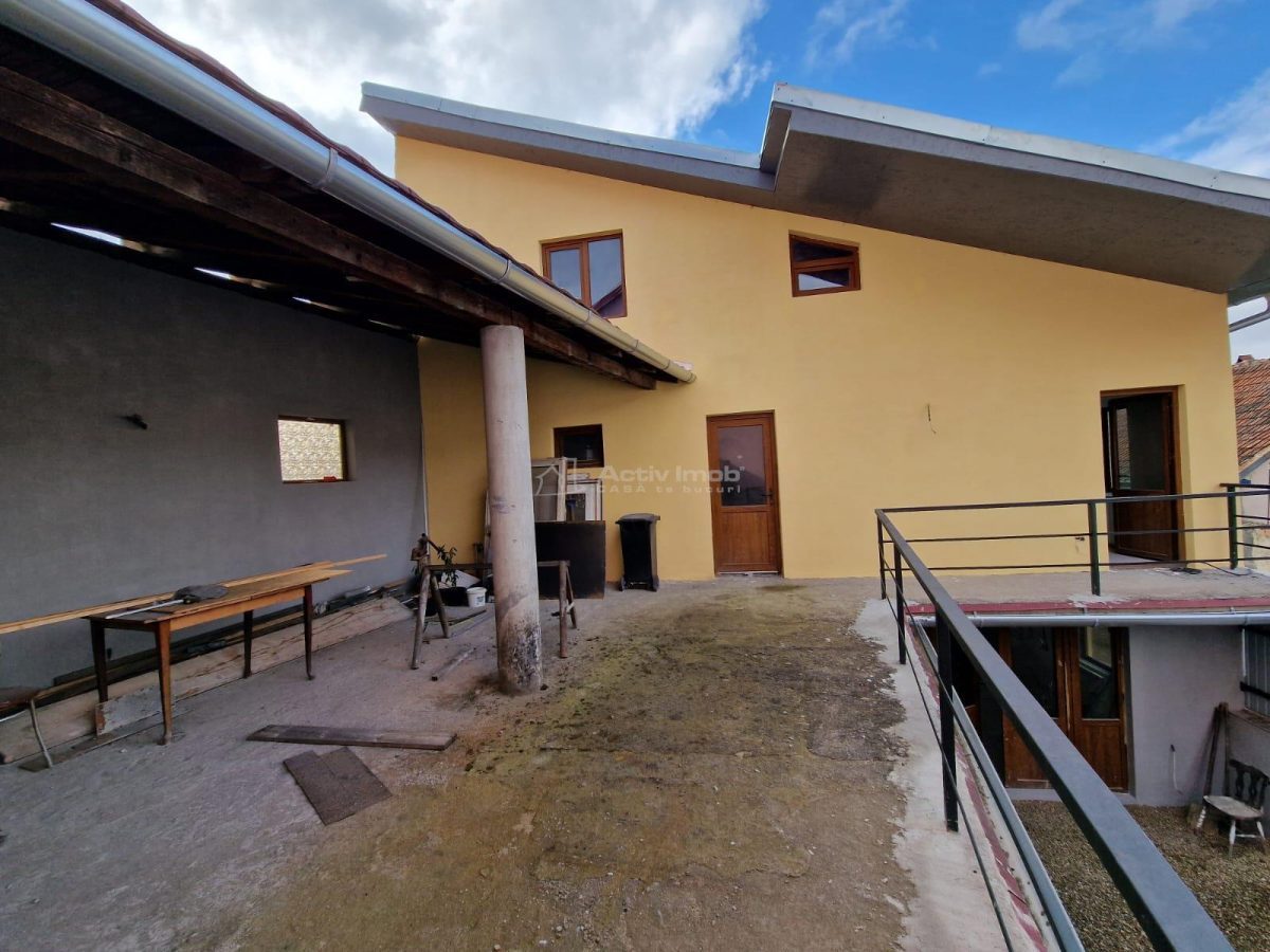 RESITA CASA NOUA S+P+ET+MS CALNIC.Comision ZERO Cumparator - foto 17