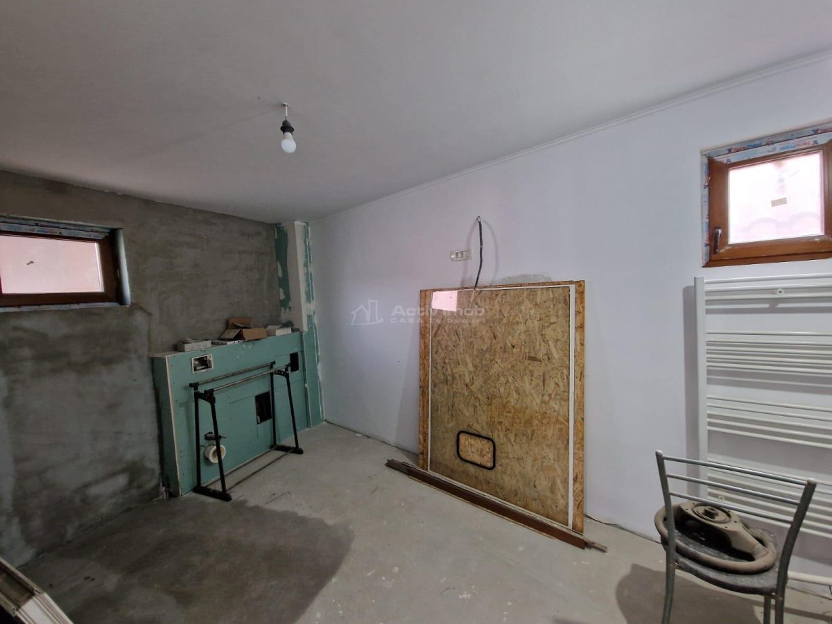 RESITA CASA NOUA S+P+ET+MS CALNIC.Comision ZERO Cumparator - foto 18