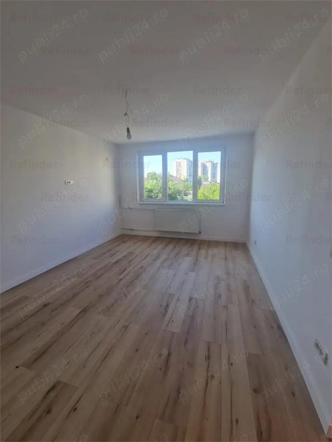 vanzare apartament 3 camere | 1 Decembrie | Jean Steriadi | etaj 3/4 | renovat total | nelocuit |  aproape de metrou 1 Decembrie | - 