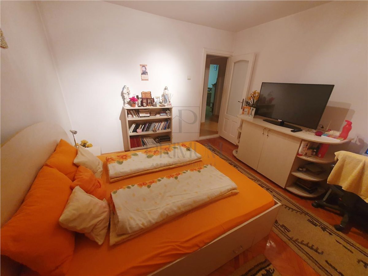 SOARELUI - 3 CAM - 2 BAI - SPATIOS -  CENTRALA PROPRIE - ETAJ INTERMEDIAR - ZONA EXCELENTA - foto 5