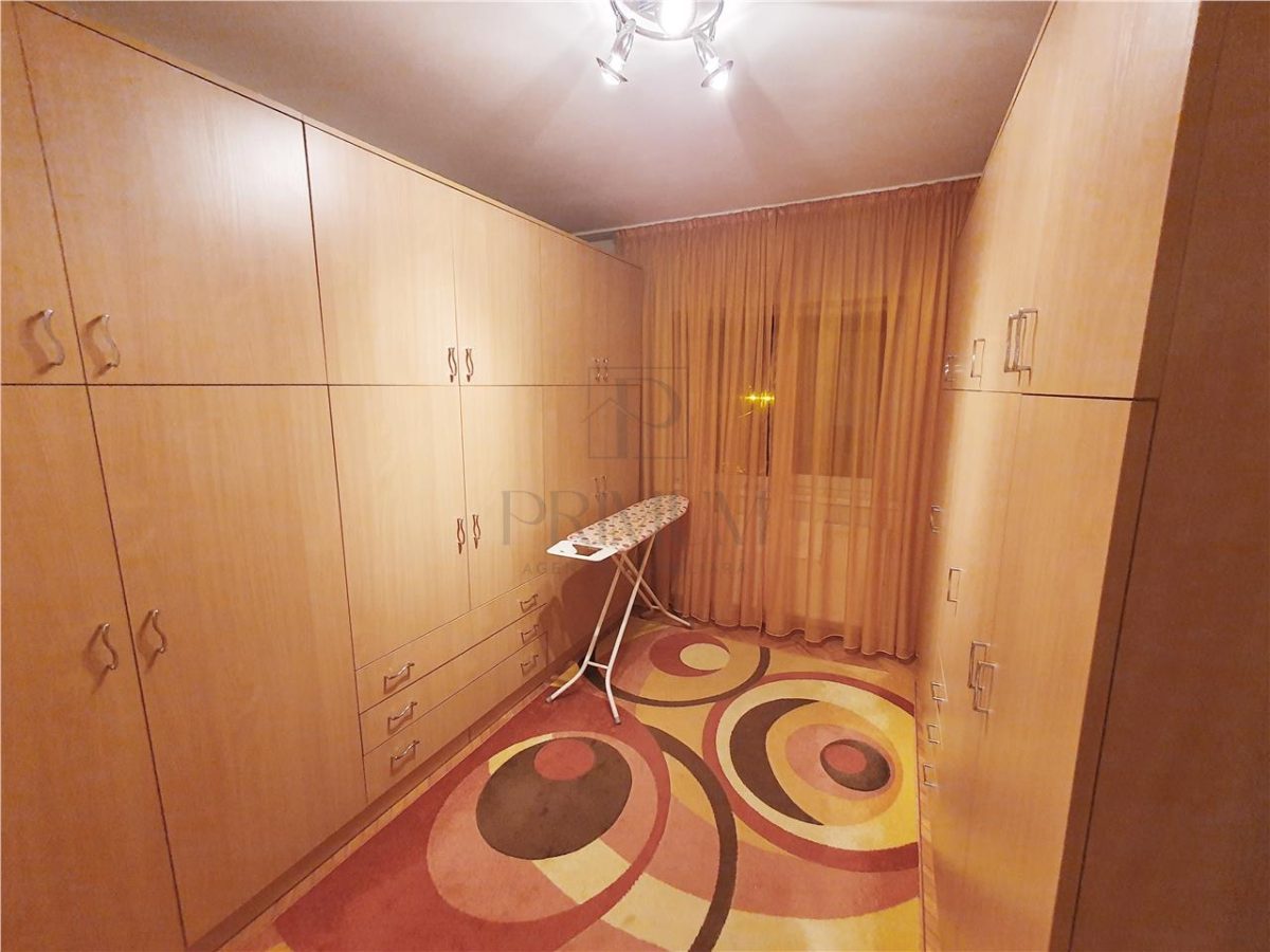 SOARELUI - 3 CAM - 2 BAI - SPATIOS -  CENTRALA PROPRIE - ETAJ INTERMEDIAR - ZONA EXCELENTA - foto 7