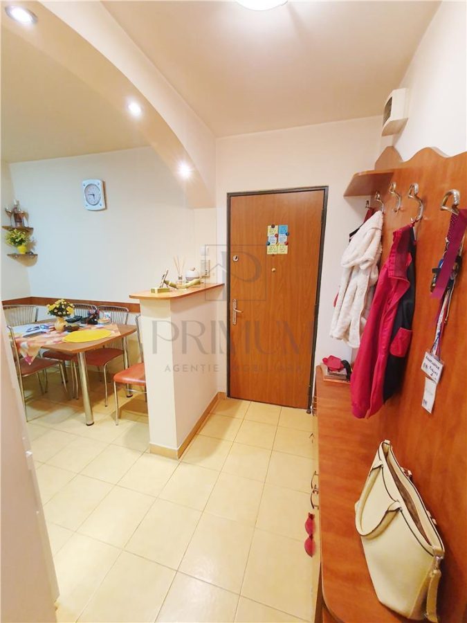 SOARELUI - 3 CAM - 2 BAI - SPATIOS -  CENTRALA PROPRIE - ETAJ INTERMEDIAR - ZONA EXCELENTA - foto 10