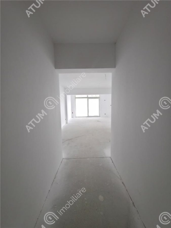 Apartament cu 3 camere si balcon in zona Calea Surii Mici din Sibiu - foto 15